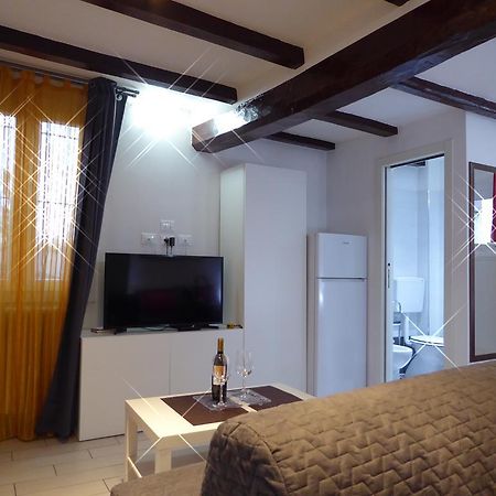San Leonardo House Bologna Apartment Ngoại thất bức ảnh